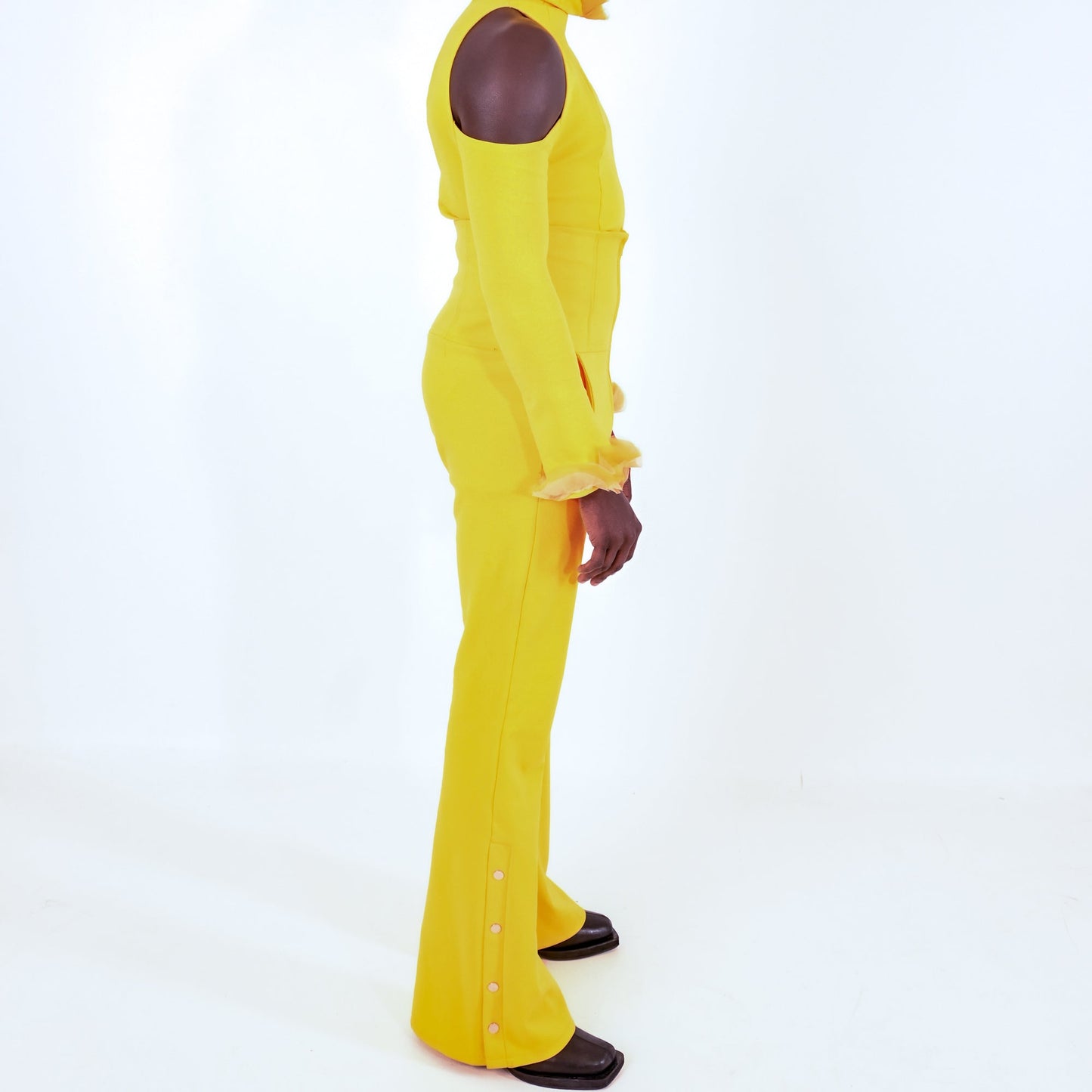 Blossom Turtleneck Sweater With Detachable Ruffles - LLESSUR NYC