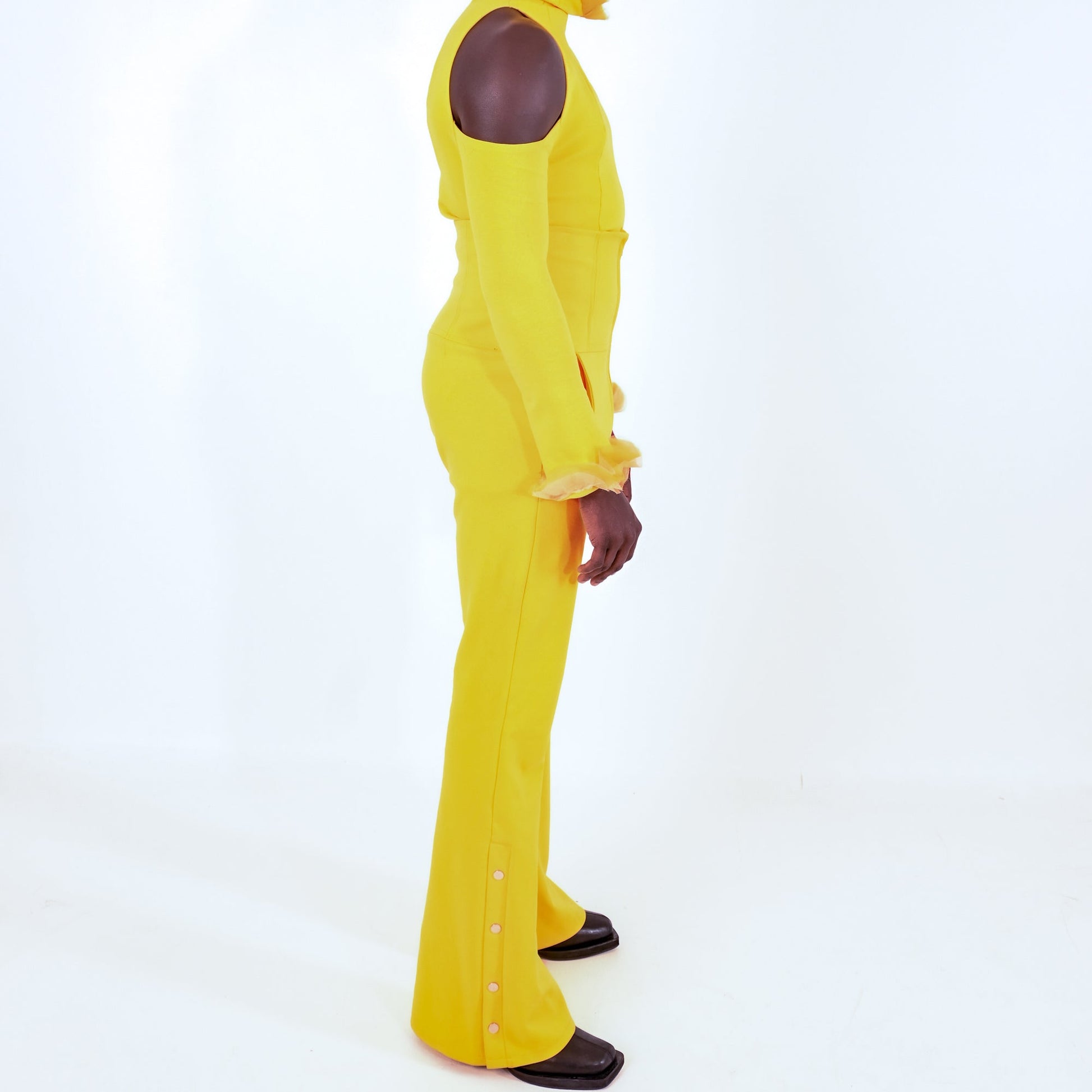 Blossom Turtleneck Sweater With Detachable Ruffles - LLESSUR NYC
